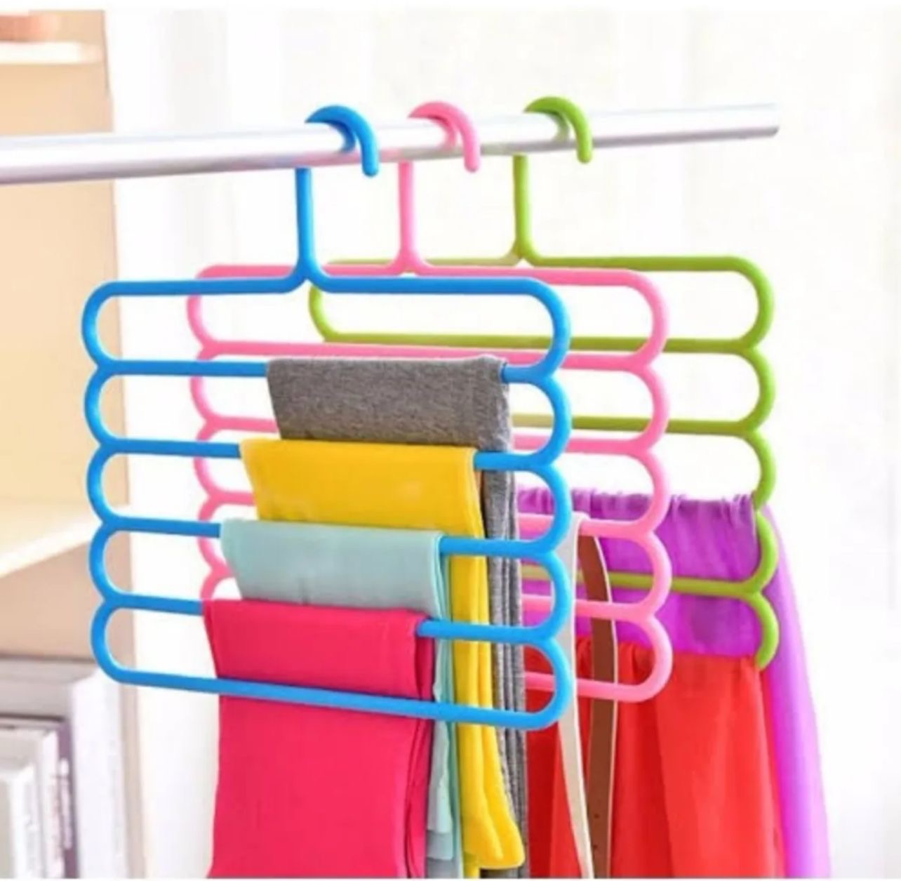 Multi-Layer Clothes Hanger – Space-Saving Closet Organizer for Pants, Scarves & Towels
